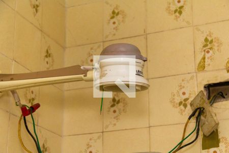 Casa à venda com 172m², 4 quartos e 2 vagas Casa à venda com 172m², 4 quartos e 2 vagasBanheiro de Serviço