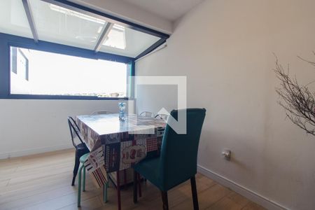 Apartamento para alugar com 86m², 2 quartos e 1 vagaVaranda