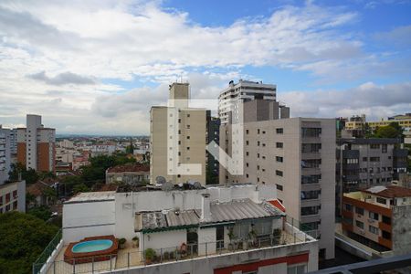 Quarto 1 - Vista de apartamento à venda com 2 quartos, 65m² em Auxiliadora, Porto Alegre