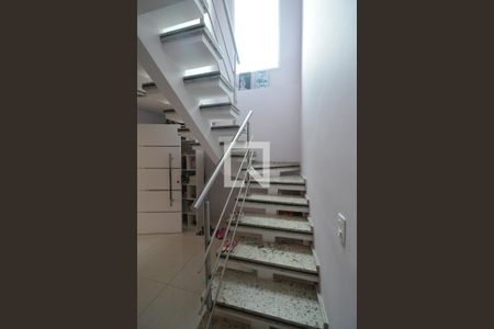 Casa para alugar com 3 quartos, 182m² em Cidade Maia, Guarulhos