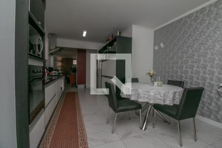 Apartamento à venda com 186m², 4 quartos e 2 vagasCozinha