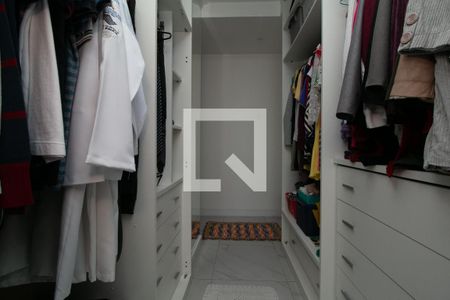 Apartamento à venda com 186m², 4 quartos e 2 vagasCloset