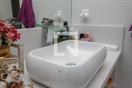 Apartamento à venda com 186m², 4 quartos e 2 vagasBanheiro