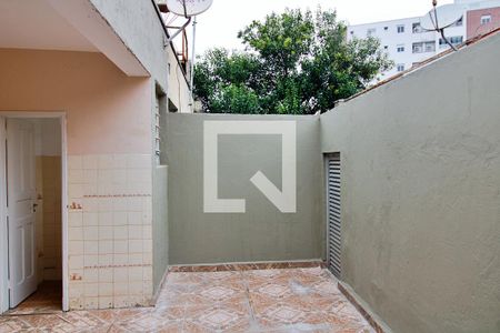 Apartamento para alugar com 120m², 3 quartos e sem vaga Apartamento para alugar com 120m², 3 quartos e sem vagaVista da Quarto 2