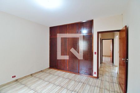 Apartamento para alugar com 120m², 3 quartos e sem vaga Apartamento para alugar com 120m², 3 quartos e sem vagaQuarto 2
