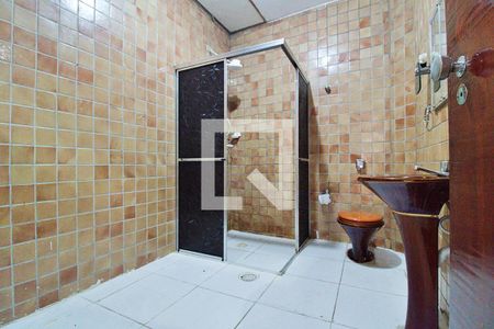 Apartamento para alugar com 120m², 3 quartos e sem vaga Apartamento para alugar com 120m², 3 quartos e sem vagaBanheiro