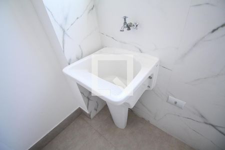 Apartamento à venda com 43m², 2 quartos e 1 vagaArea de serviço