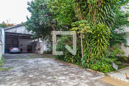 Casa à venda com 240m², 3 quartos e 8 vagasQuintal