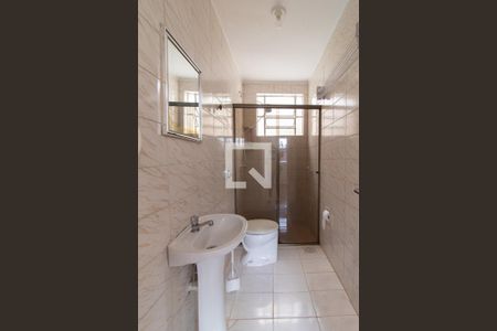 Banheiro de kitnet/studio para alugar com 1 quarto, 38m² em Cidade Baixa, Porto Alegre