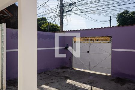 Casa para alugar com 70m², 2 quartos e 2 vagasQuintal