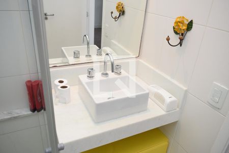 Apartamento à venda com 70m², 2 quartos e 1 vagaBanheiro Social