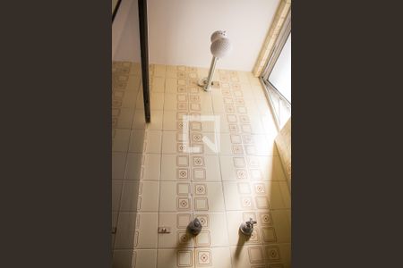 Apartamento à venda com 58m², 2 quartos e 1 vaga Apartamento à venda com 58m², 2 quartos e 1 vagaBanheiro Social