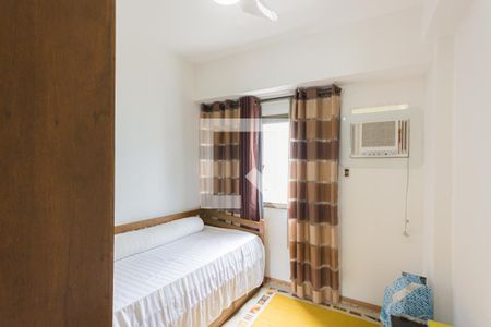 Quarto 1 de apartamento para alugar com 2 quartos, 70m² em Freguesia (jacarepaguá), Rio de Janeiro