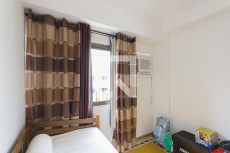 Quarto 1 de apartamento para alugar com 2 quartos, 70m² em Freguesia (jacarepaguá), Rio de Janeiro
