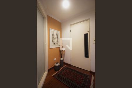 Hall privativo de apartamento à venda com 3 quartos, 206m² em Vila Suzana, São Paulo