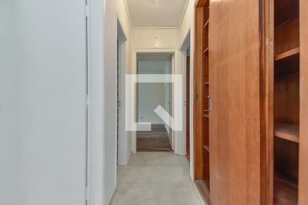 Corredor de apartamento para alugar com 3 quartos, 110m² em Jardim Paulista, São Paulo