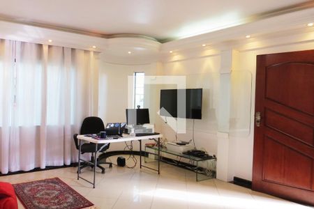 Sala de casa à venda com 3 quartos, 216m² em Vila Invernada, São Paulo