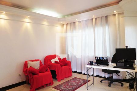 Sala de casa à venda com 3 quartos, 216m² em Vila Invernada, São Paulo