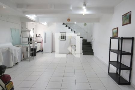 Casa à venda com 216m², 3 quartos e 4 vagasGaragem