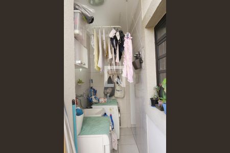 Casa à venda com 216m², 3 quartos e 4 vagasDetalhe da area de serviço