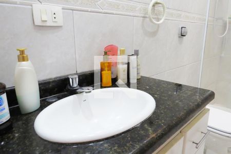 Casa à venda com 216m², 3 quartos e 4 vagasBanheiro