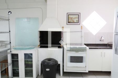 Casa à venda com 216m², 3 quartos e 4 vagasChurrasqueira