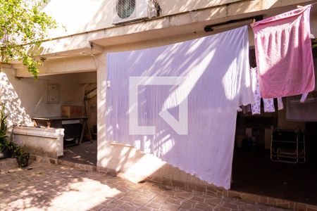 Casa para alugar com 300m², 4 quartos e 4 vagasQuintal