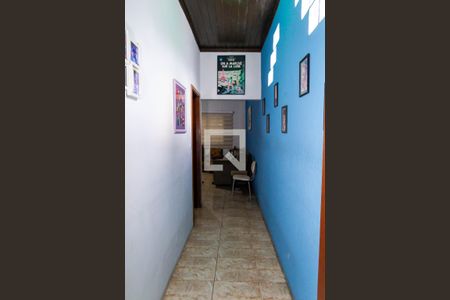 Casa para alugar com 300m², 4 quartos e 4 vagasCorredor