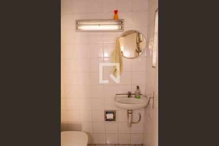 Casa para alugar com 300m², 4 quartos e 4 vagasBanheiro