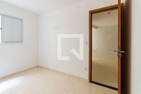 Quarto 1 de apartamento para alugar com 2 quartos, 40m² em Vila Sao Geraldo, São Paulo