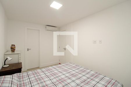 Apartamento à venda com 80m², 3 quartos e 2 vagasSuíte