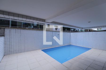 Apartamento à venda com 80m², 3 quartos e 2 vagasÁrea Comum - Piscina