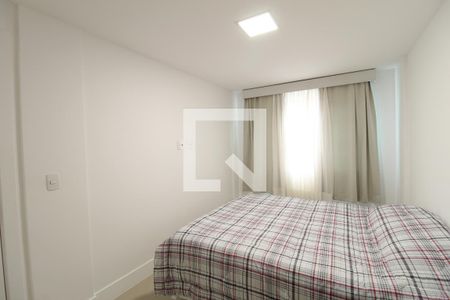 Apartamento à venda com 80m², 3 quartos e 2 vagasSuíte