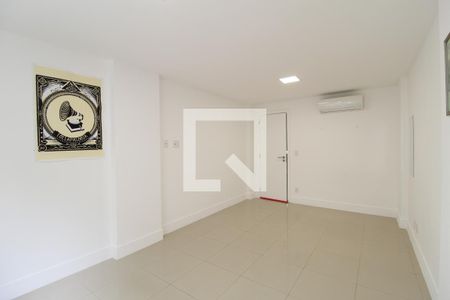 Apartamento à venda com 80m², 3 quartos e 2 vagasQuarto 2