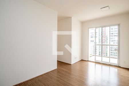Sala de Apartamento com 2 quartos, 68m² Cerâmica