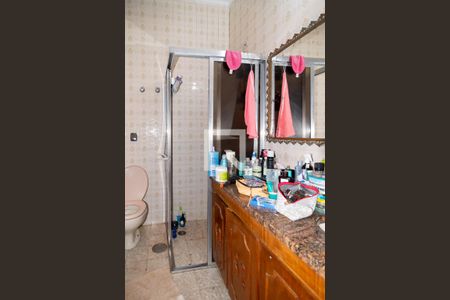 Casa à venda com 1250m², 4 quartos e 5 vagasBanheiro Social