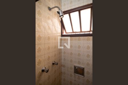 Casa à venda com 1250m², 4 quartos e 5 vagasBanheiro da Suíte 2