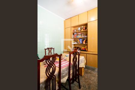 Casa à venda com 1250m², 4 quartos e 5 vagasCopa