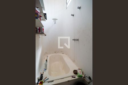 Casa à venda com 1250m², 4 quartos e 5 vagasBanheiro Edícula