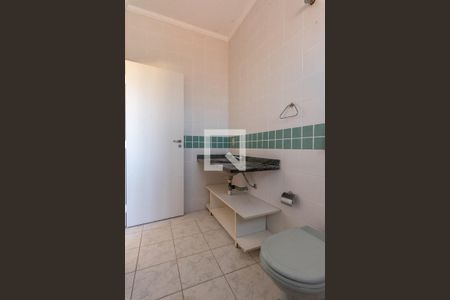 Casa à venda com 150m², 2 quartos e 2 vagas Casa à venda com 150m², 2 quartos e 2 vagasBanheiro
