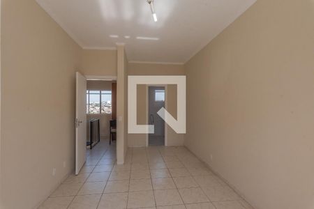 Casa à venda com 150m², 2 quartos e 2 vagas Casa à venda com 150m², 2 quartos e 2 vagasSuíte