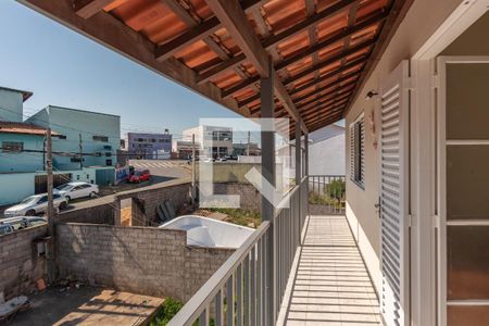 Casa à venda com 150m², 2 quartos e 2 vagas Casa à venda com 150m², 2 quartos e 2 vagasSacada da Suíte