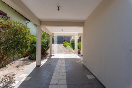 Casa à venda com 150m², 2 quartos e 2 vagas Casa à venda com 150m², 2 quartos e 2 vagasGaragem