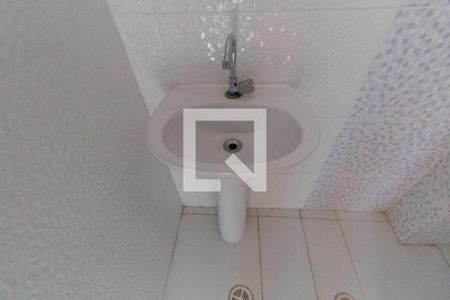 Apartamento à venda com 35m², 2 quartos e sem vaga Apartamento à venda com 35m², 2 quartos e sem vagaBanheiro