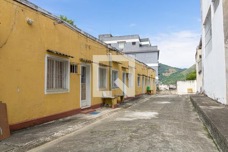 Fachada do Condomínio de casa para alugar com 2 quartos, 48m² em Piedade, Rio de Janeiro