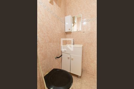 Casa para alugar com 48m², 2 quartos e sem vagaBanheiro