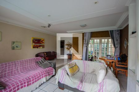 Sala de casa para alugar com 4 quartos, 348m² em Jardim Ocara, Santo André