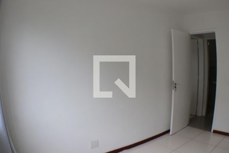 Quarto 1 de apartamento para alugar com 2 quartos, 50m² em Pechincha, Rio de Janeiro