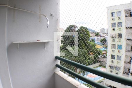 Sala de apartamento para alugar com 2 quartos, 50m² em Pechincha, Rio de Janeiro