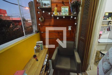 Casa à venda com 200m², 2 quartos e 2 vagas Casa à venda com 200m², 2 quartos e 2 vagasSacada